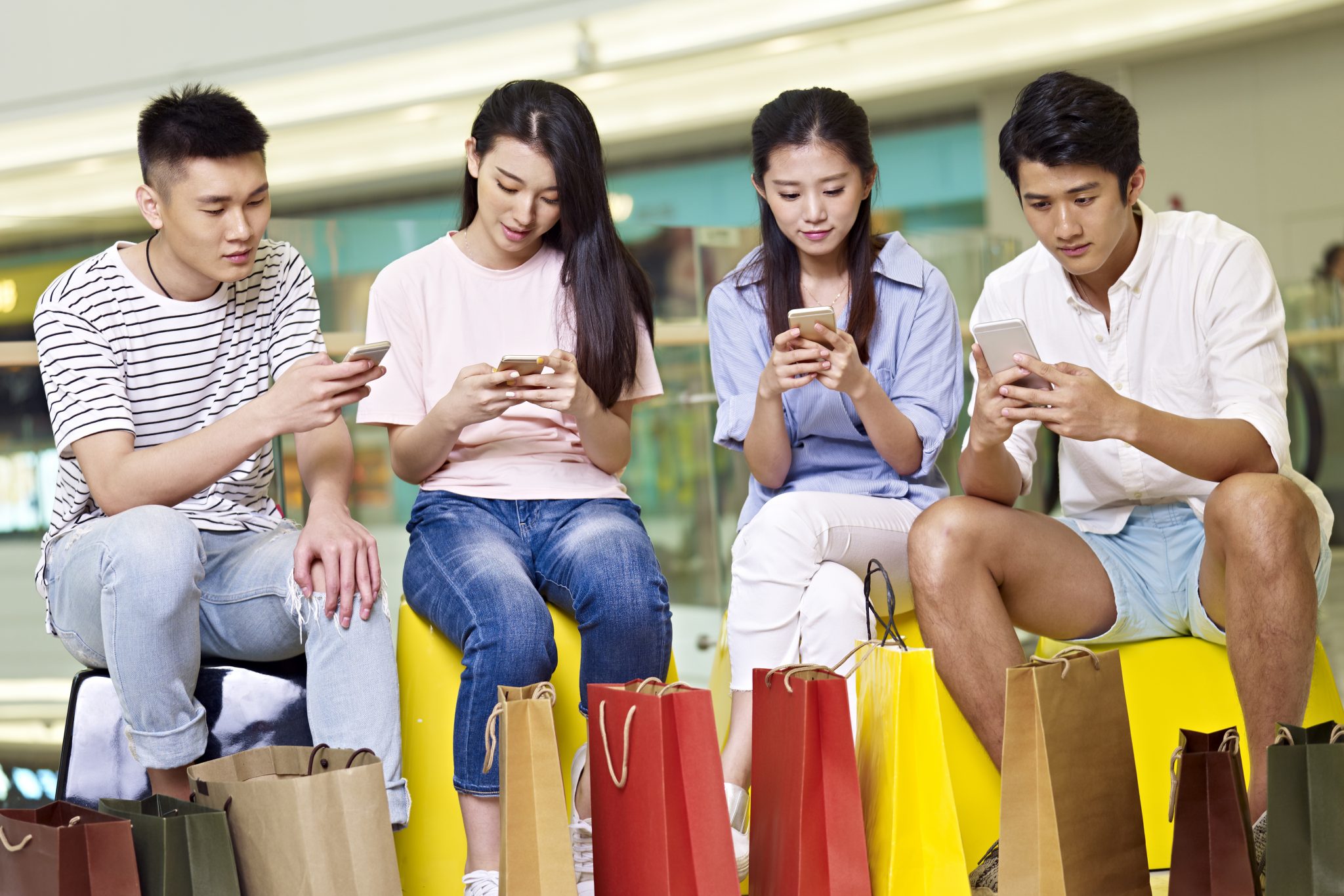Chinese online shoppers still crave Western goods despite all tensions (survey)